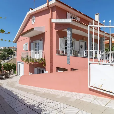 S. Jorge W/private Pool - 5min Holiday home