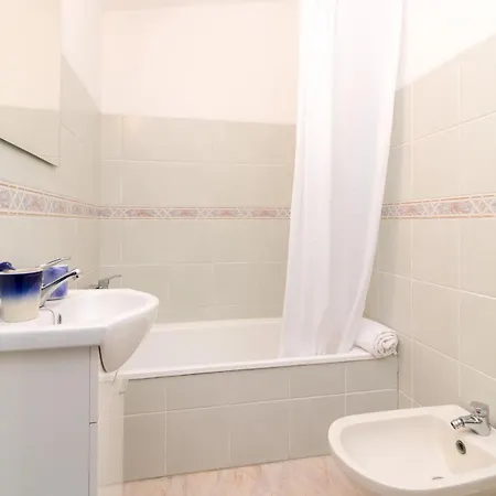 Holiday home S. Jorge W/private Pool - 5min