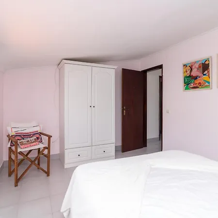 Holiday home S. Jorge W/private Pool - 5min