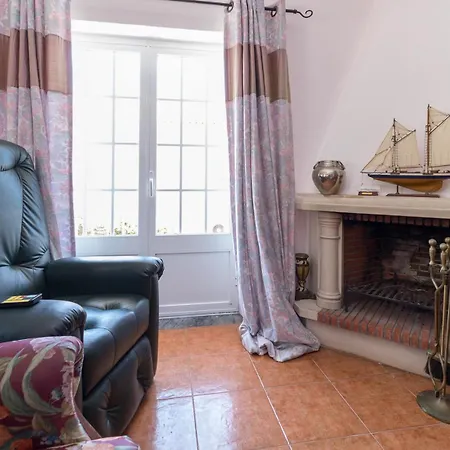 S. Jorge W/private Pool - 5min Holiday home